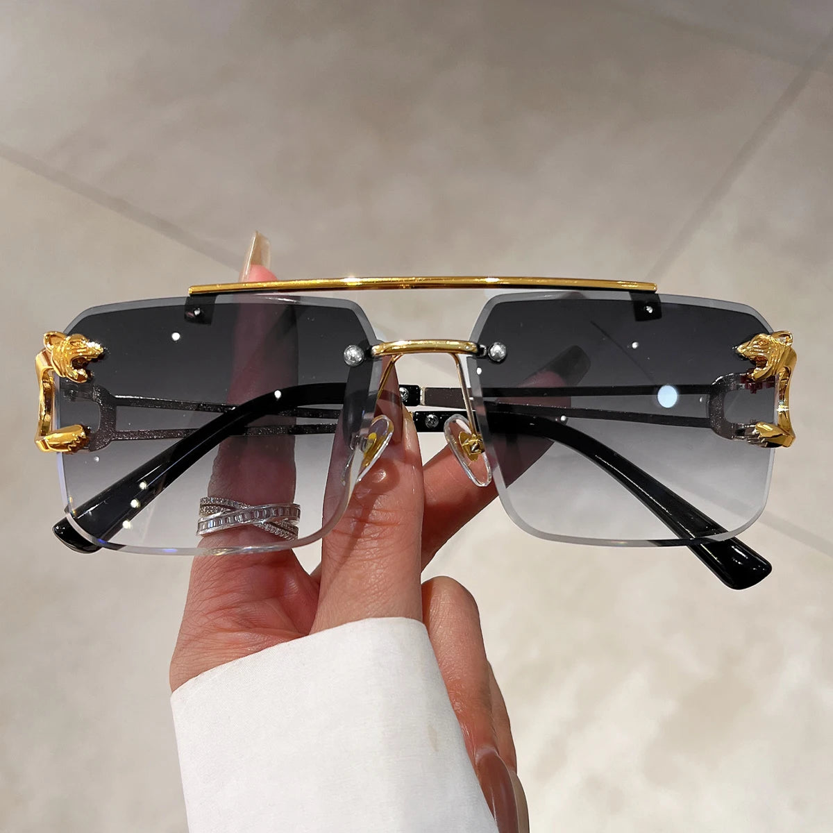 Vintage Oversized Square Sunglasses – Double Bridge UV400 Gradient Shades for Men & Women