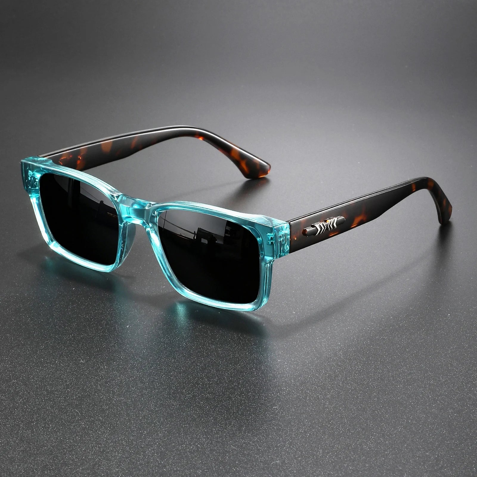 Retro Punk Square Sunglasses – UV400 Unisex Shades for Outdoor & Casual Wear