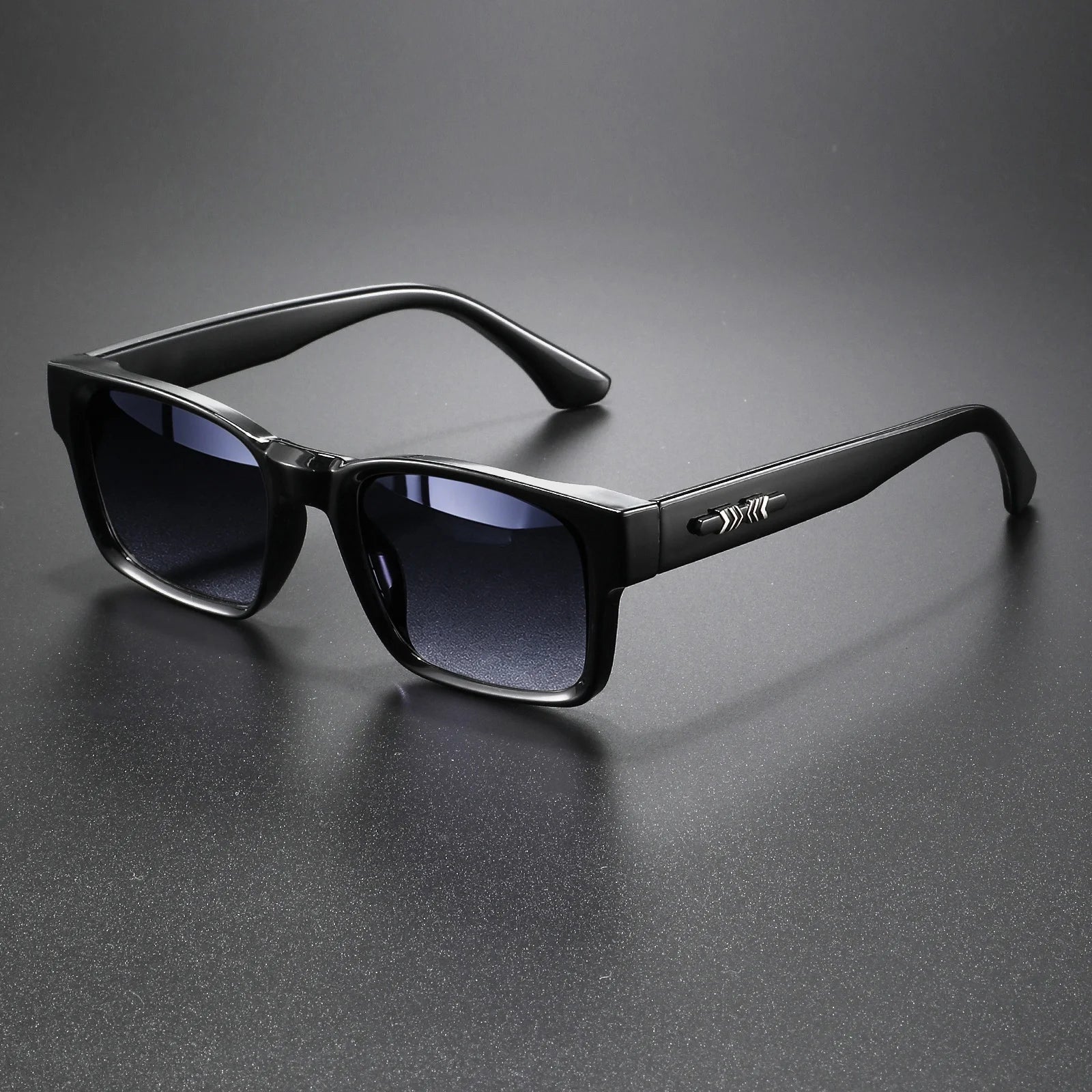 Retro Punk Square Sunglasses – UV400 Unisex Shades for Outdoor & Casual Wear